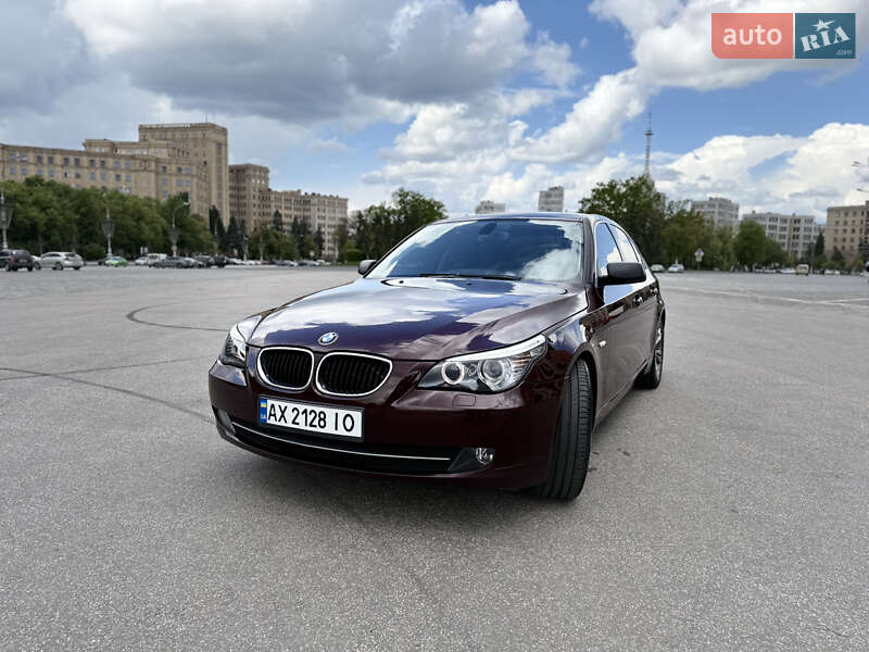 Седан BMW 5 Series 2008 в 