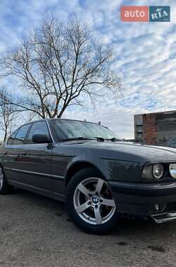 Седан BMW 5 Series 1991 в 