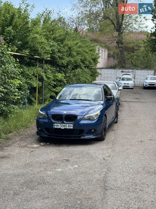 Седан BMW 5 Series 2003 в Одесі