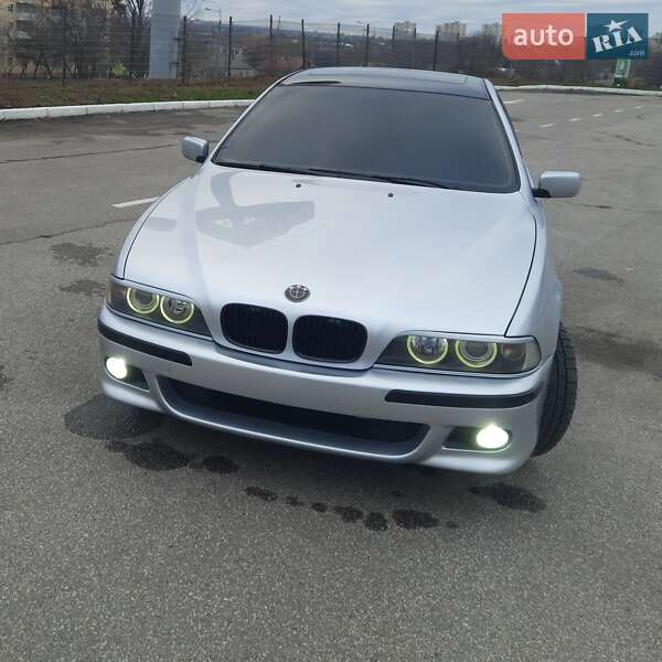 Седан BMW 5 Series 1997 в Харькове