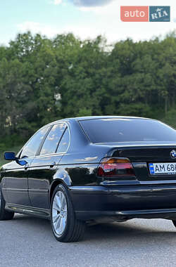Седан BMW 5 Series 2001 в 