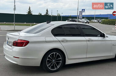 Седан BMW 5 Series 2012 в 
