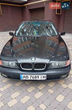 Седан BMW 5 Series 1999 в 