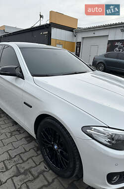 Седан BMW 5 Series 2013 в 