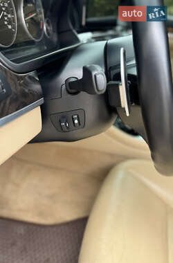 Седан BMW 5 Series 2011 в 