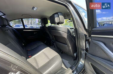 Седан BMW 5 Series 2011 в 