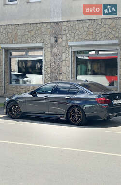 Седан BMW 5 Series 2013 в Львові