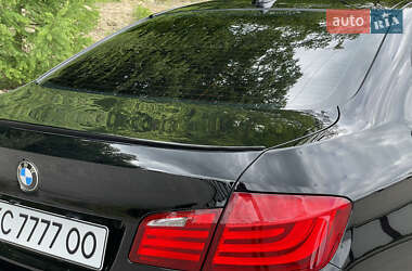 Седан BMW 5 Series 2011 в 