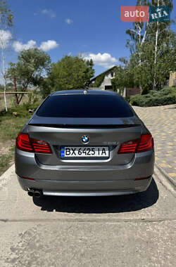 Седан BMW 5 Series 2011 в 