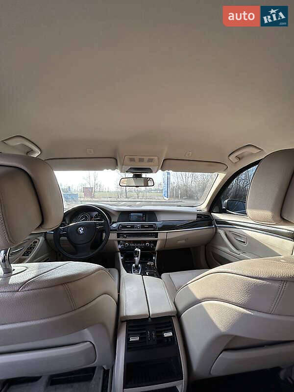 Седан BMW 5 Series 2010 в Києві фото 4 Седан BMW 5 Series 2010 в Києві