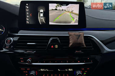 Седан BMW 5 Series 2017 в 