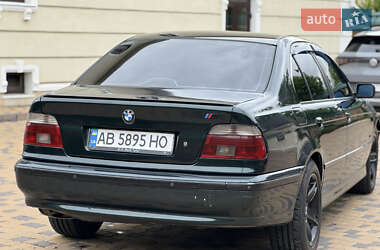Седан BMW 5 Series 2000 в 