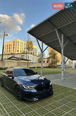 Седан BMW 5 Series 2020 в Львове