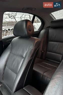 Седан BMW 5 Series 2009 в 