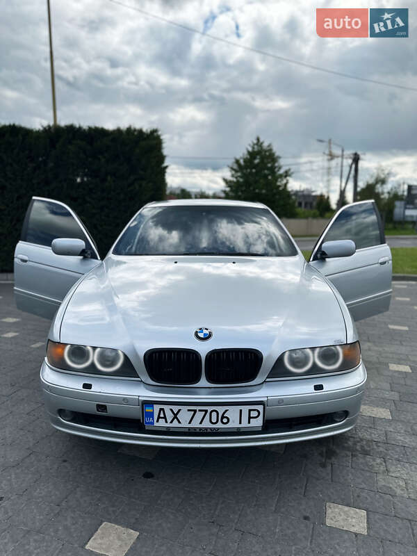 BMW 5 Series 2002