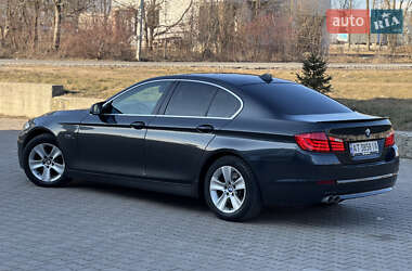 Седан BMW 5 Series 2010 в 