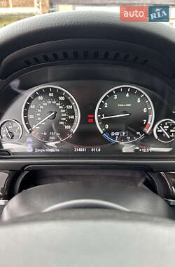 Седан BMW 5 Series 2012 в 