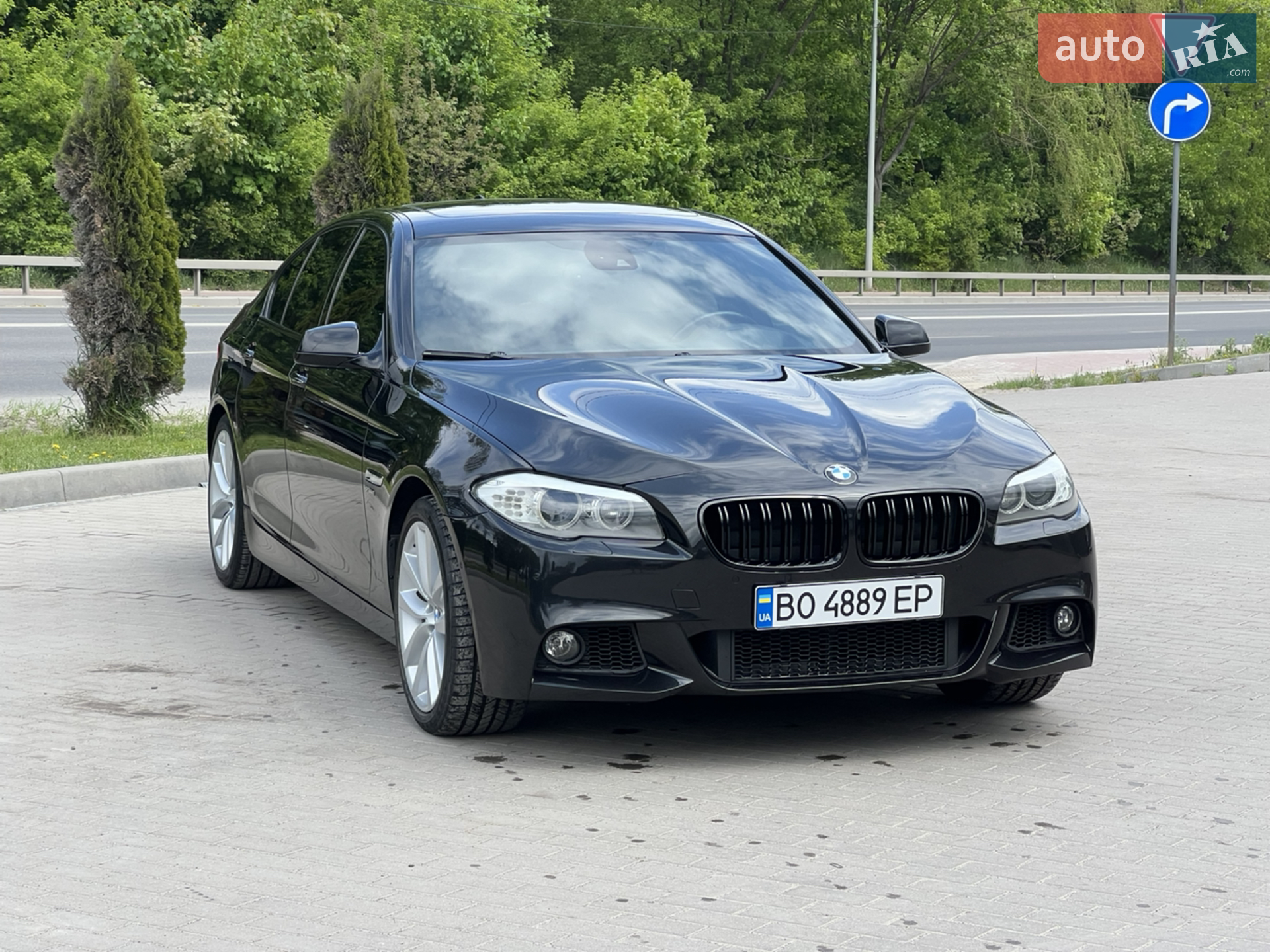 2012 BMW 5er - мініатюра 2