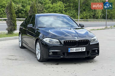 Седан BMW 5 Series 2012 в 