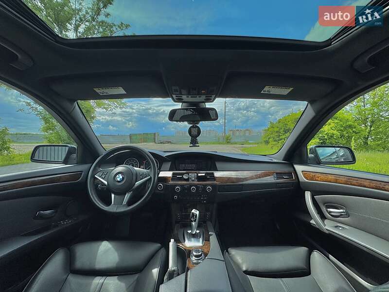 Седан BMW 5 Series 2008 в Виннице