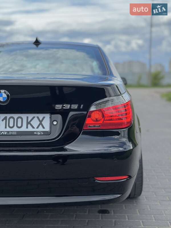 Седан BMW 5 Series 2008 в Виннице