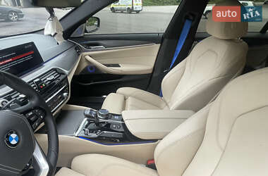 Седан BMW 5 Series 2019 в 