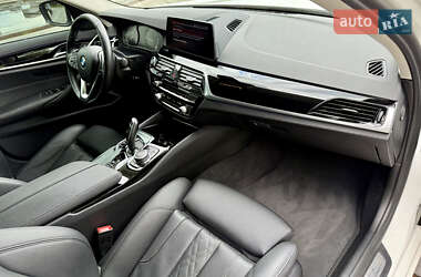 Седан BMW 5 Series 2020 в 