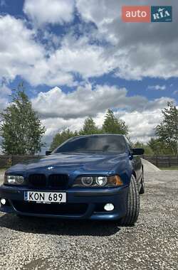 Седан BMW 5 Series 2002 в Рокитном