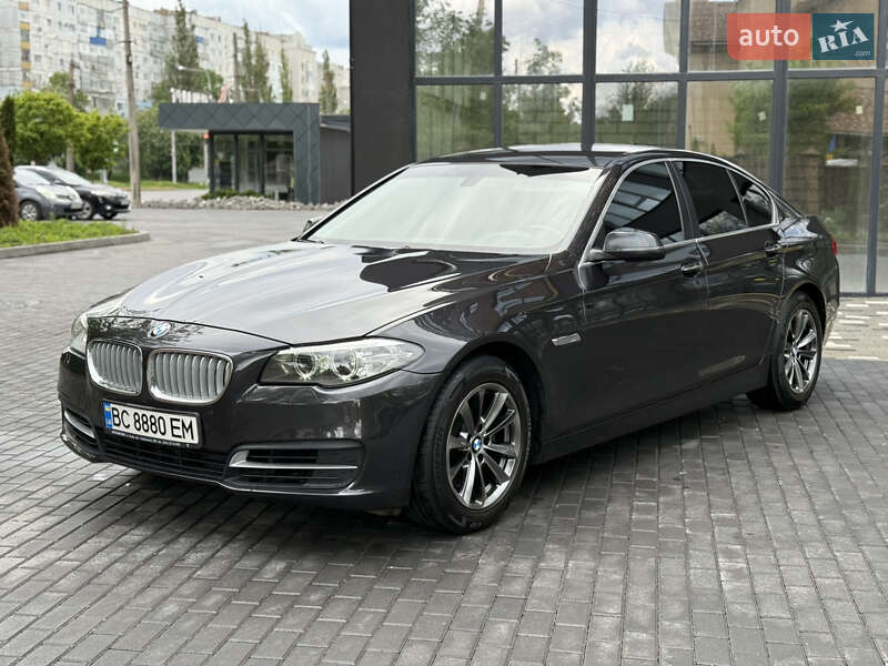 BMW 5 Series 2016