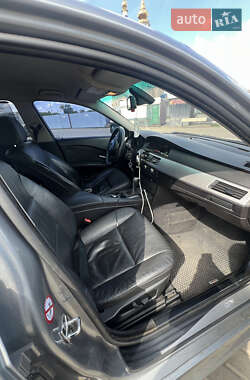 Седан BMW 5 Series 2004 в 