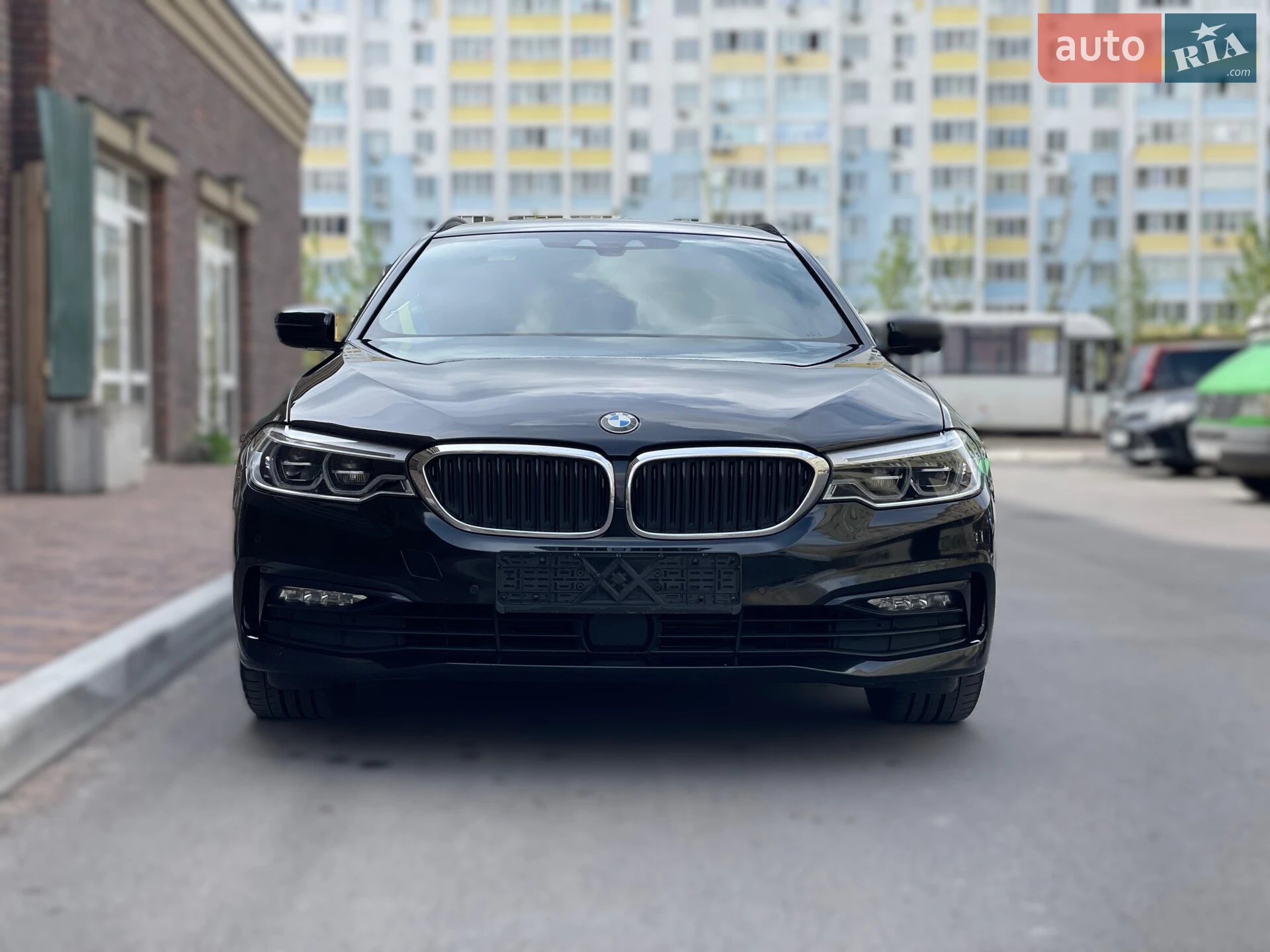 2018 BMW 5er - мініатюра 2