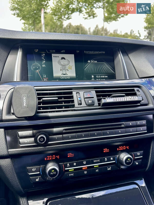 Седан BMW 5 Series 2016 в Дніпрі