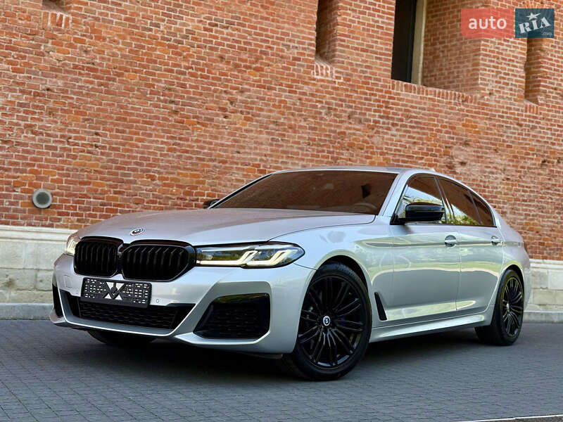 BMW 5 Series 2021