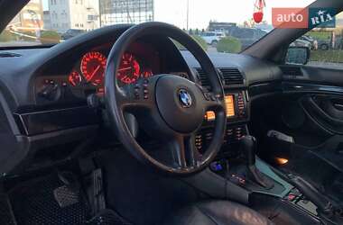 Седан BMW 5 Series 2001 в 