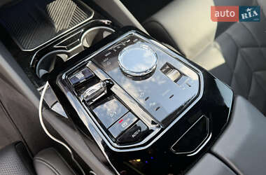 Седан BMW 5 Series 2024 в 