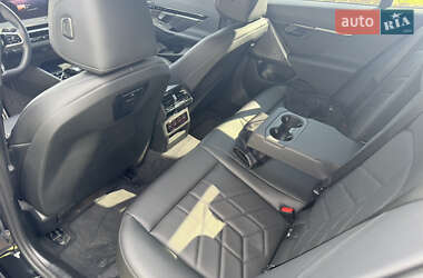 Седан BMW 5 Series 2024 в 