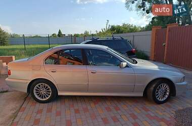 Седан BMW 5 Series 2001 в 