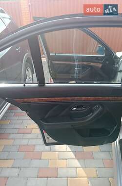 Седан BMW 5 Series 2001 в 