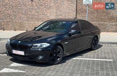 Седан BMW 5 Series 2011 в 