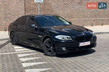 Седан BMW 5 Series 2011 в 