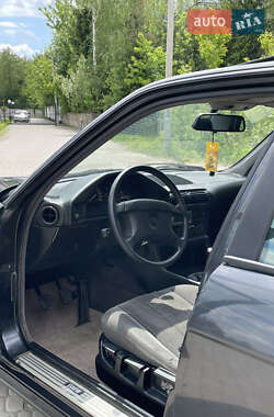 Седан BMW 5 Series 1993 в 