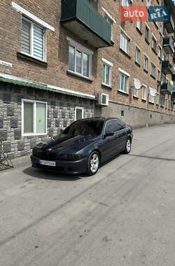 Седан BMW 5 Series 2002 в Гайсине