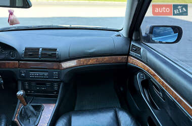 Седан BMW 5 Series 1999 в 