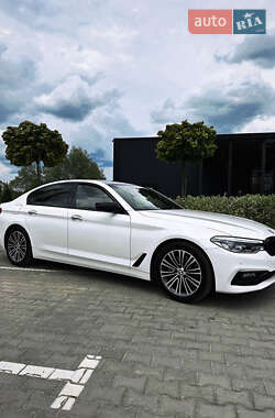 Седан BMW 5 Series 2018 в Хмельницькому