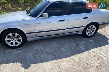 Седан BMW 5 Series 1990 в 