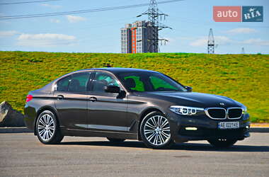Седан BMW 5 Series 2019 в Днепре