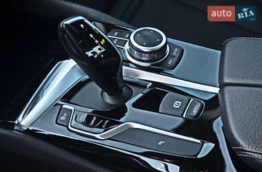 Седан BMW 5 Series 2018 в 