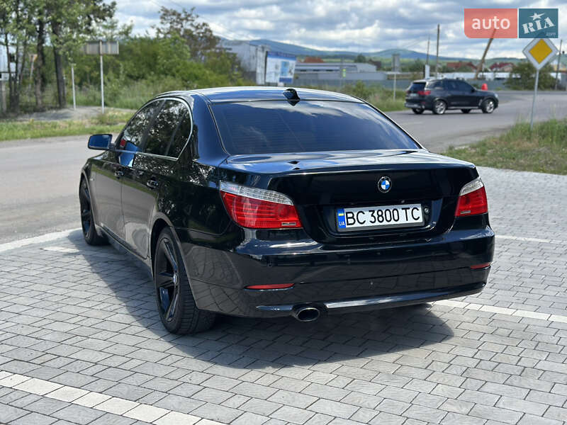 Седан BMW 5 Series 2009 в Ужгороде