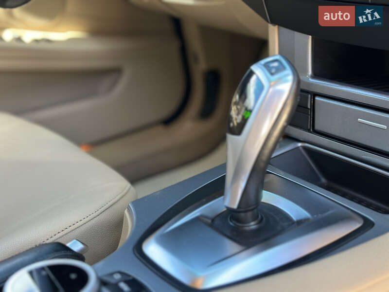 Седан BMW 5 Series 2009 в Ужгороде
