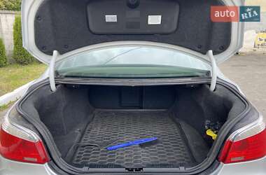 Седан BMW 5 Series 2009 в 